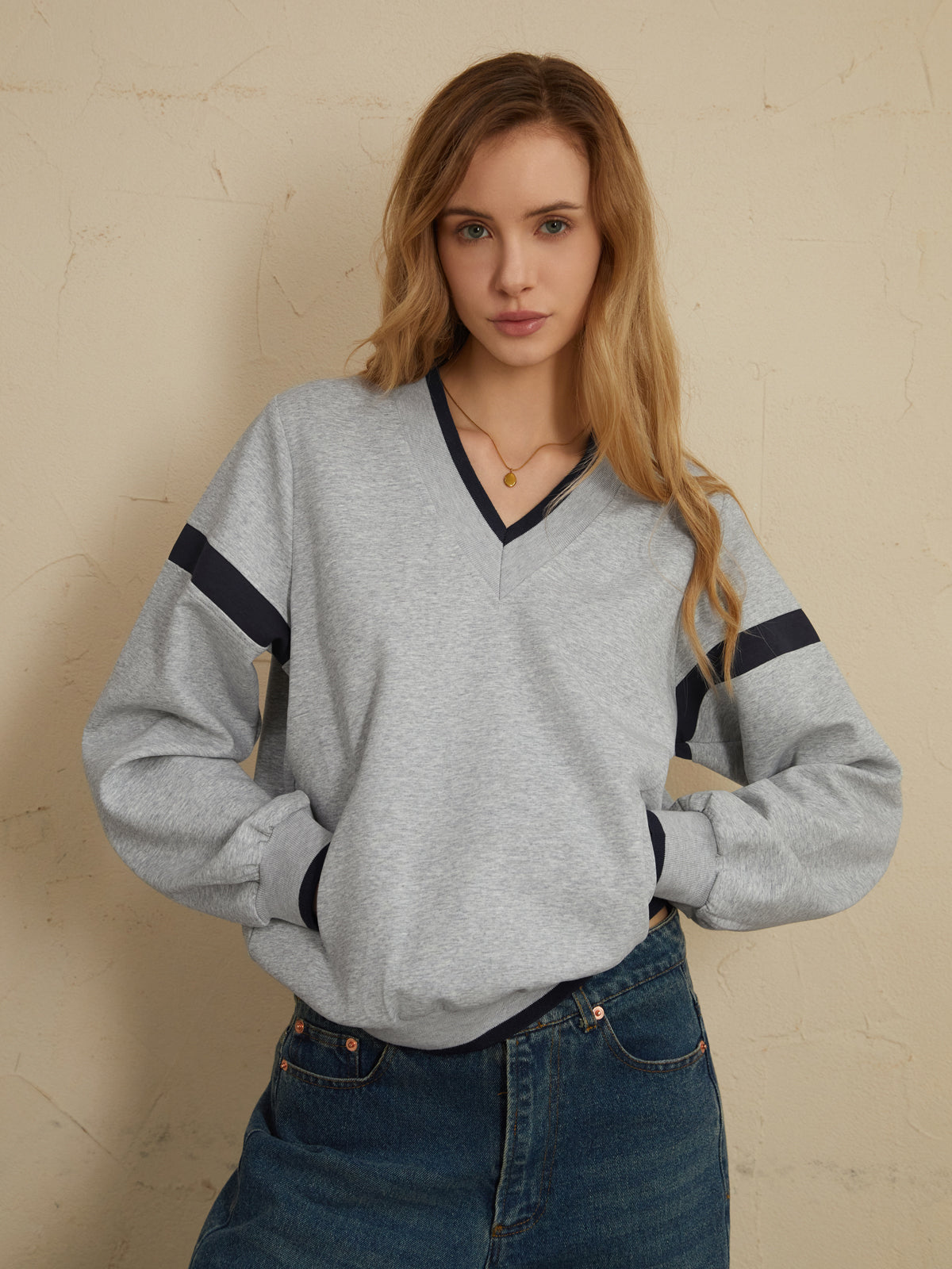 Kontrast Kesim Büyük Boy Sweatshirt