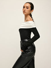 Omuz Açık Parçalı Desenli Pileli Tişört