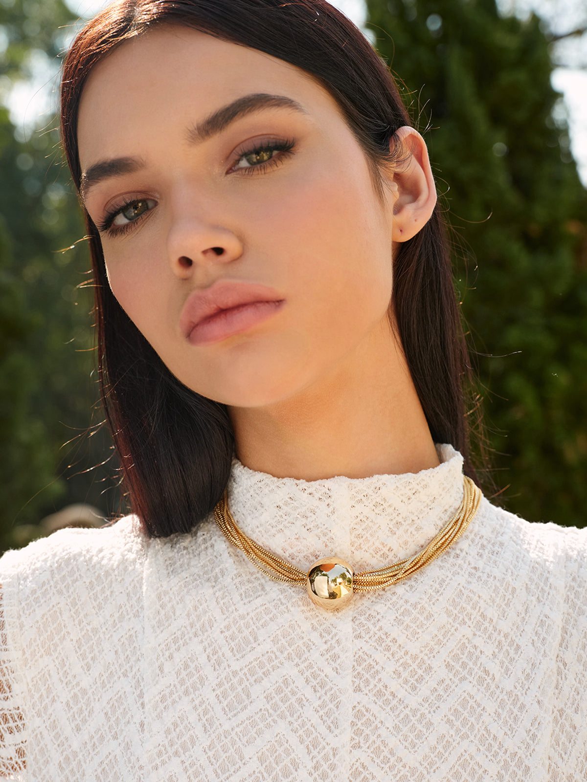 Çok Zincirli Parlak Top Choker