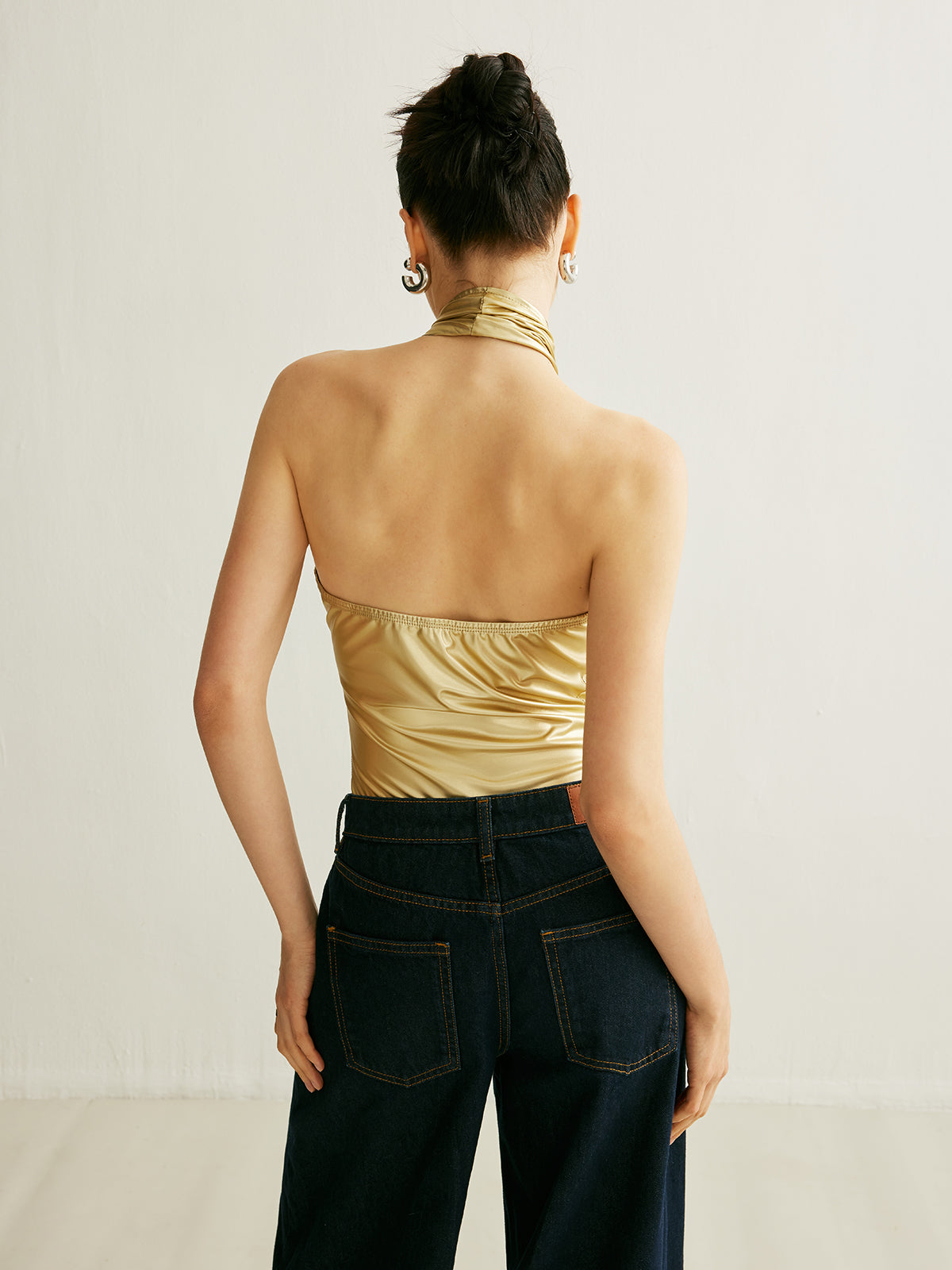 Pu Çapraz Sırtlı Halter Bodysuit