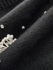 Çiçekli Düğmeli Arkası Açık Triko Yelek