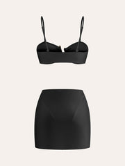 Altın Detaylı Bikini Takımı ve Etek