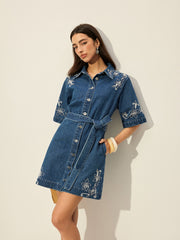 Kemerli Nakışlı Kot Elbise