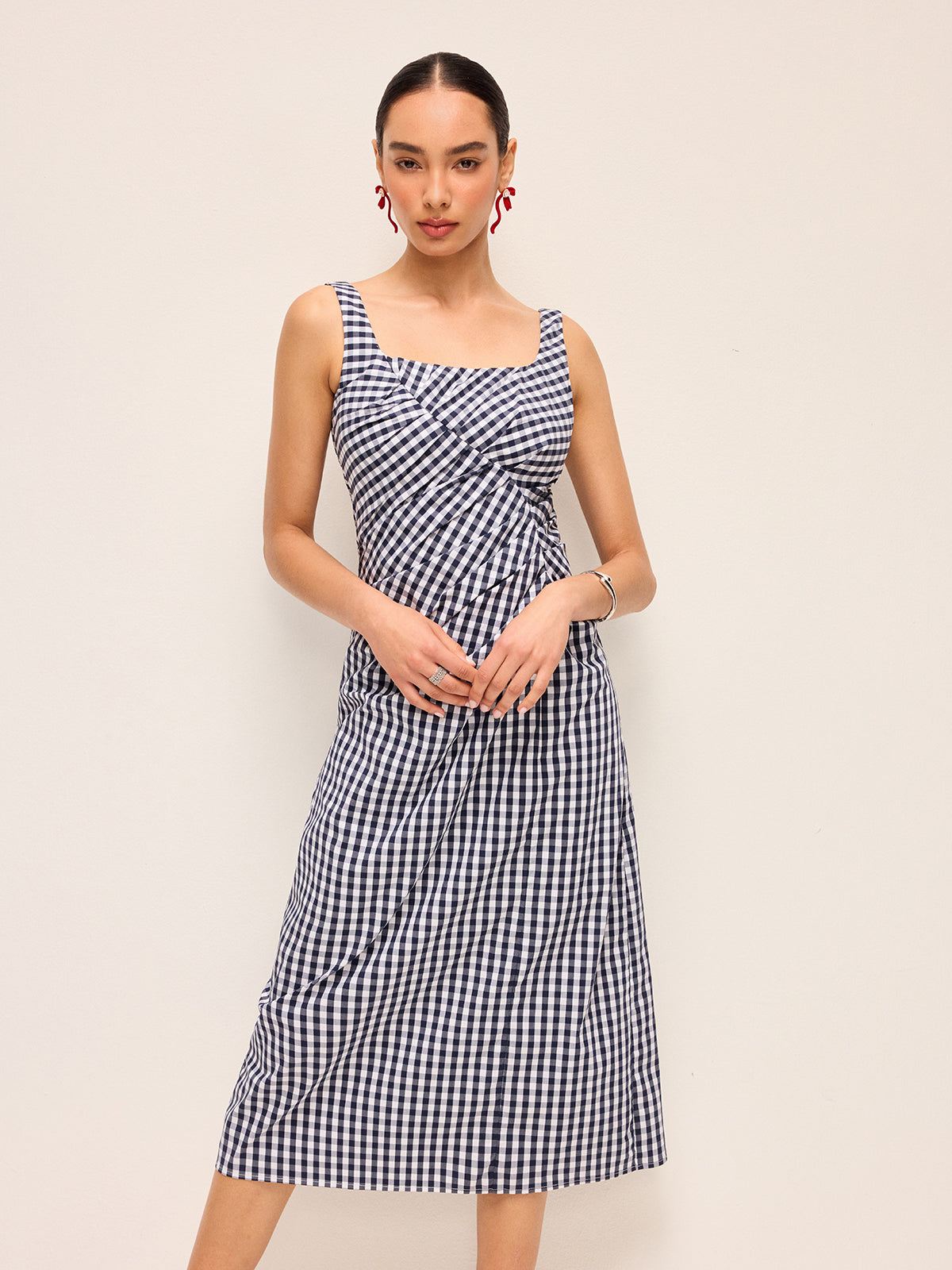 Asimetrik Pileli Kolsuz Gingham Elbise