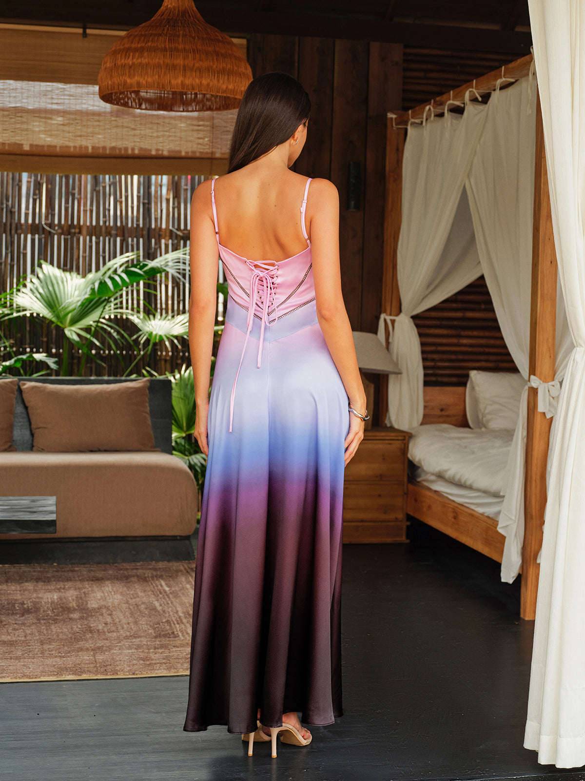 Dantelli Sırtlı İnce Askılı Tie-Dye Degrade Saten Uzun Elbise