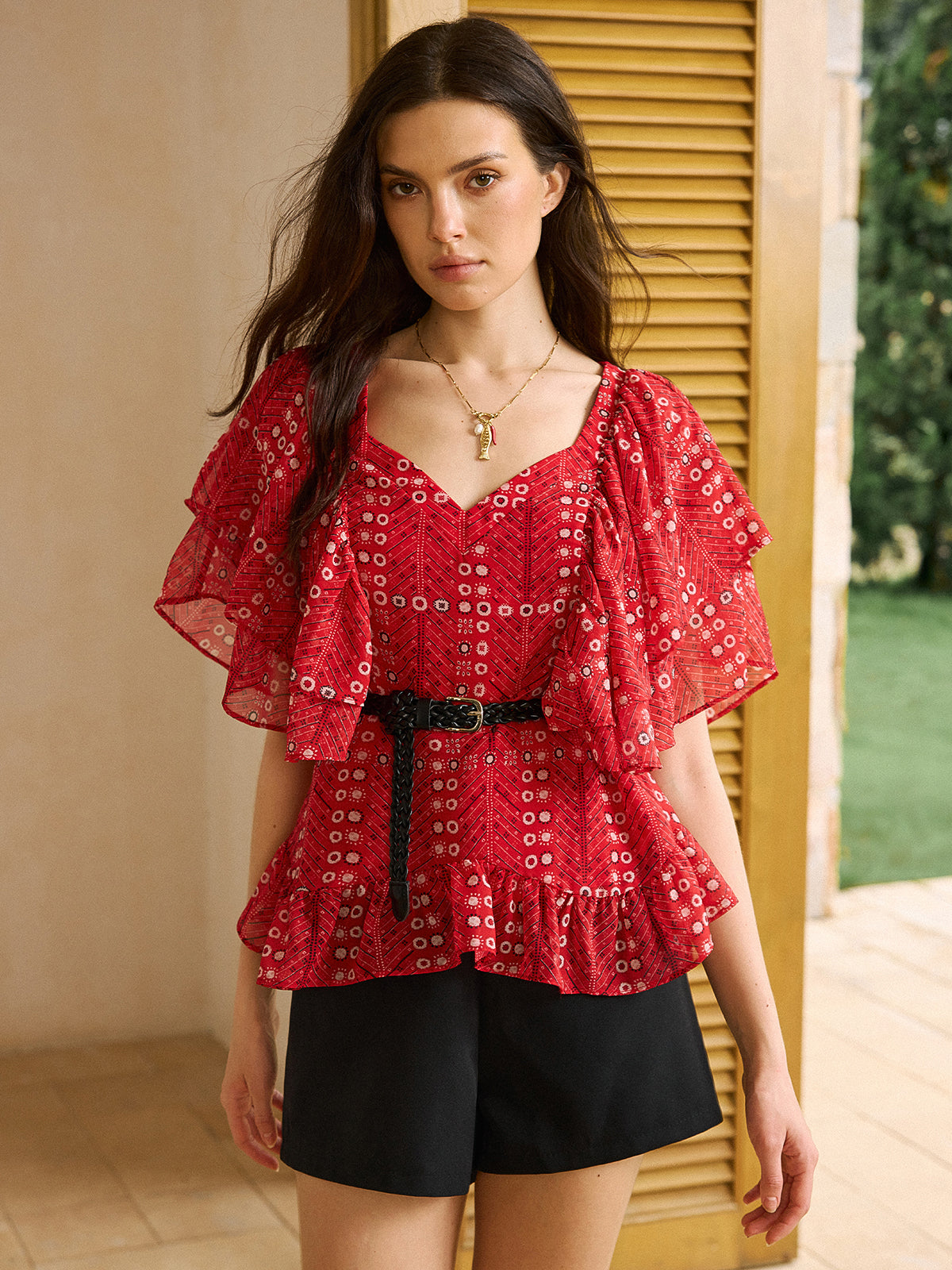 Kemerli Baskılı Fırfırlı Peplum Üst