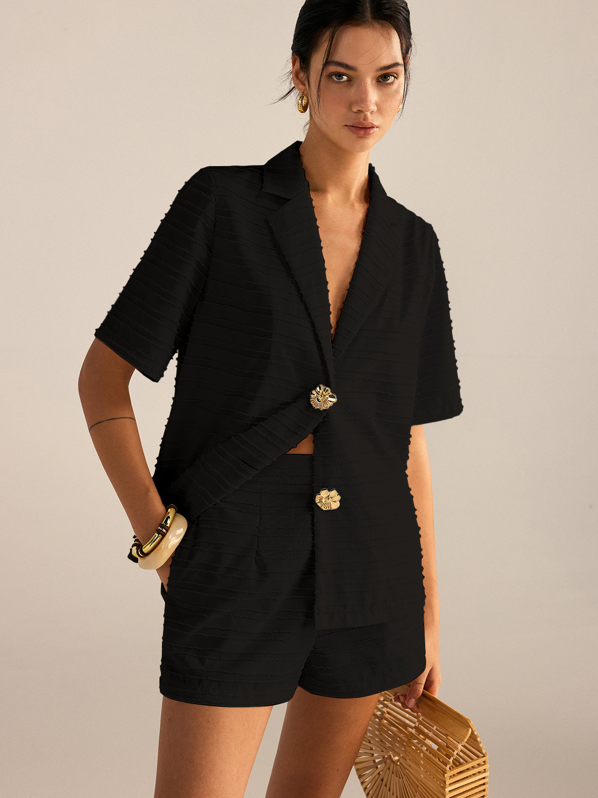 Dokulu Kısa Kollu Blazer Ve Şort Takımı