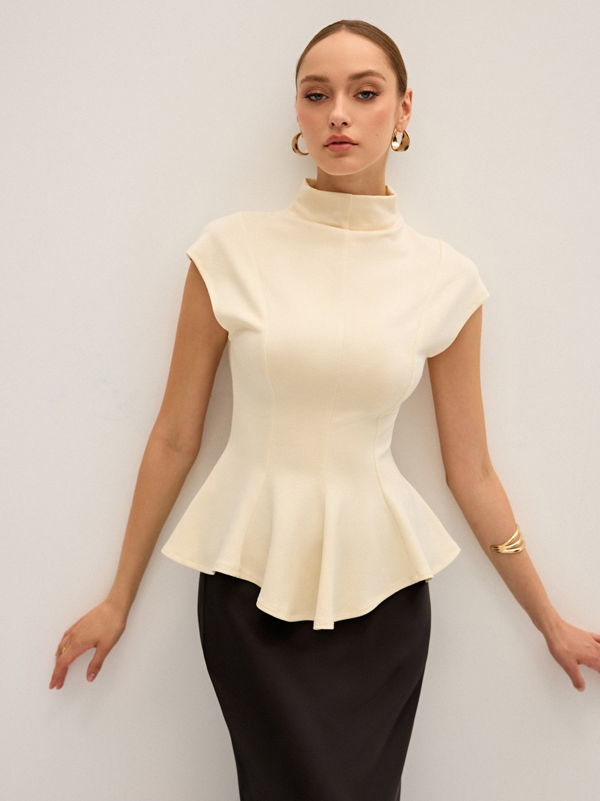 Balıkçı Yaka Kısa Kollu Peplum Üst