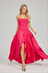 Pembe Pileli Straplez Maxi Elbise