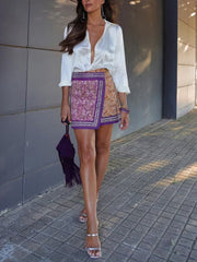 Asimetrik Çiçek Desenli Kısa Etek