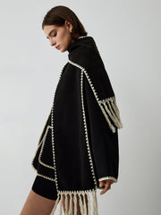 Kontrast Dikişli Ceket ve Uyumlu Şal