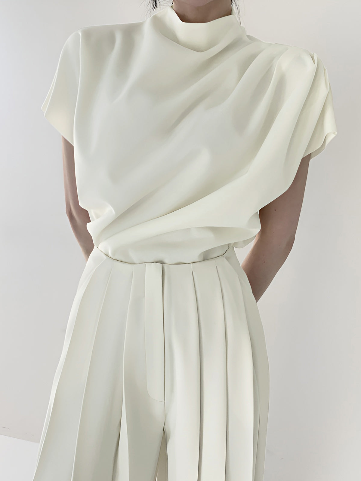 Minimalizm Düz Kesim Kısa Kollu Üst