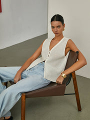 İnce Kolsuz Triko Hırka