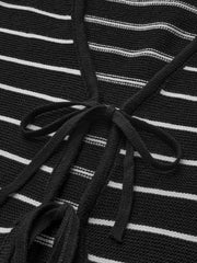 Çizgili V Yaka Bağlamalı Süveter