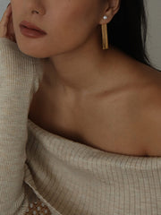 Altın Püsküllü İnci Küpe