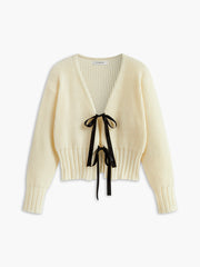 V Yaka Fiyonklu Kabarık Hırka