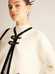 Kontrastlı Bağlama Ceket