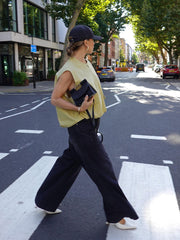 Eğlence Sokağı Kolsuz Yelek