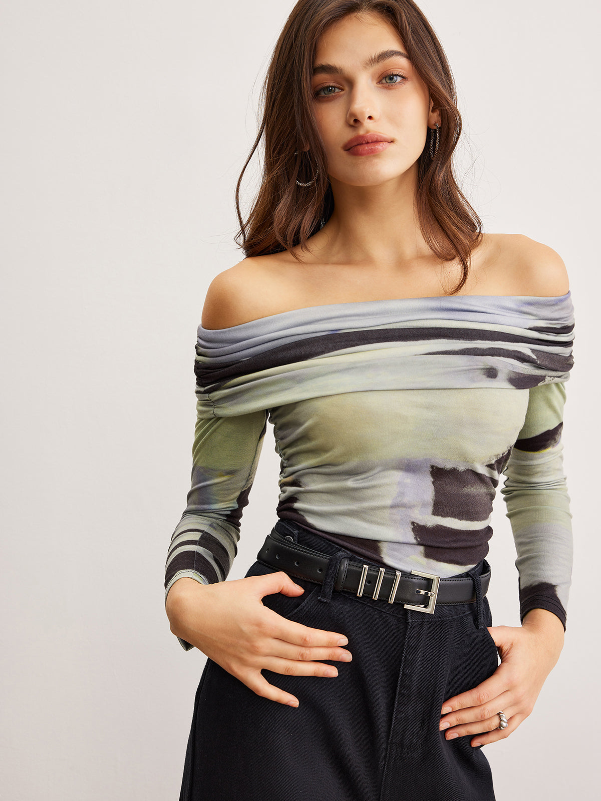 Tek Omuzlu Boya Desenli Tişört