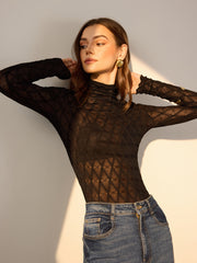 Yarı Şeffaf Dokulu Uzun Kollu Tişört