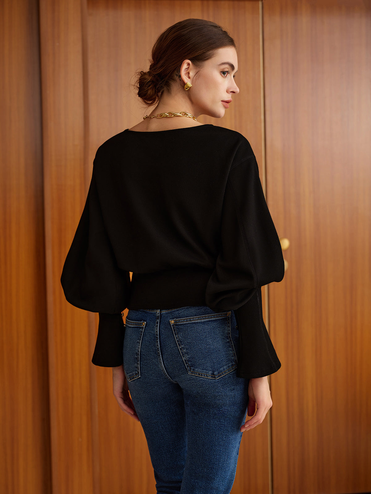 Çan Kollu Büzgülü Sweatshirt
