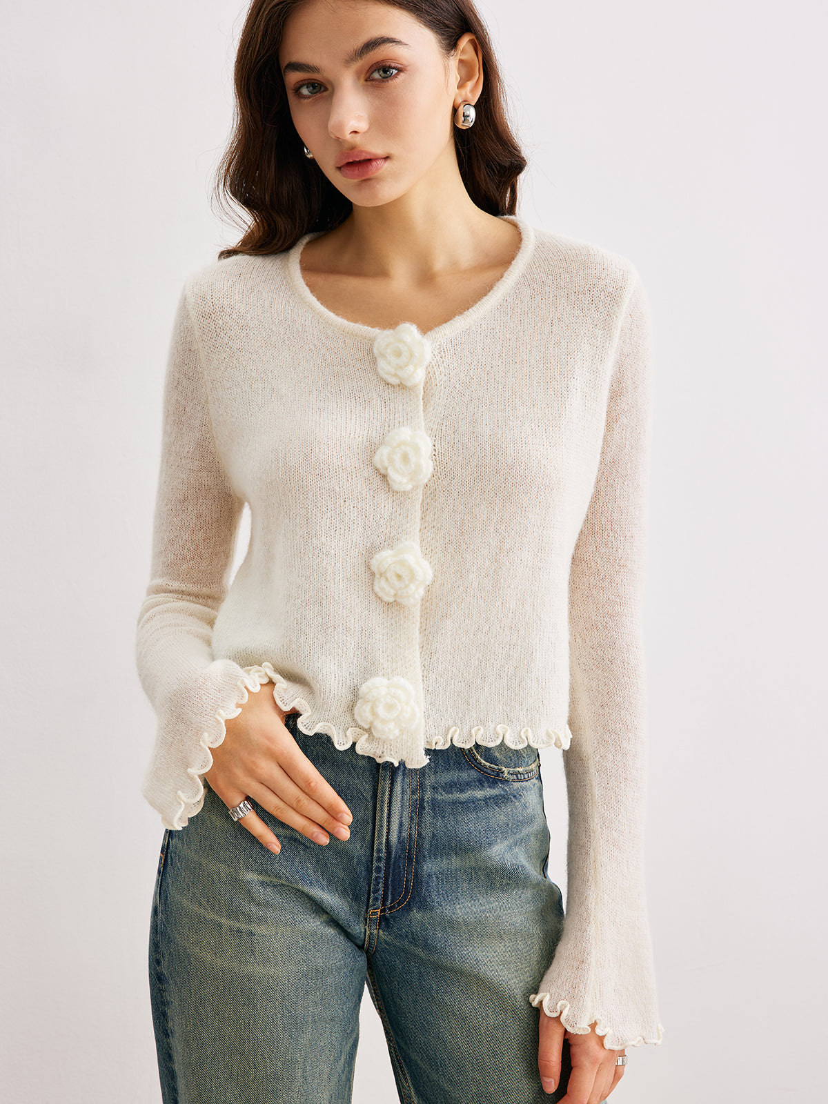 Üç Boyutlu Çiçekli Marul Kenarlı Hırka