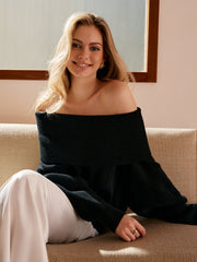 Omuzları Açık Esnek Kazak