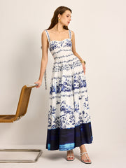 Çiçek Desenli Bağcıklı Katmanlı Elbise