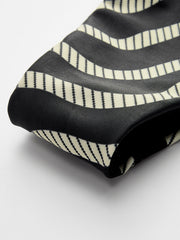 Dalga Desenli Üçgen Bikini Takımı