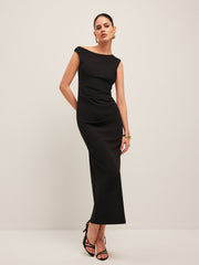 Asimetrik Omuzlu Elbise