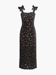 Çiçek Desenli Jakarlı Kemerli Elbise