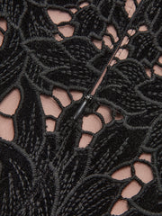 Çiçek Desenli Jakarlı Kemerli Elbise