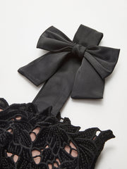 Çiçek Desenli Jakarlı Kemerli Elbise