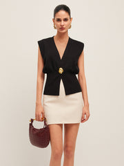 V Yaka Düğmeli Süveter Yelek