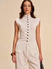 Düğmeli Ön Kolsuz Hırka