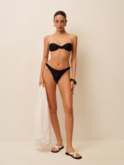 Düğüm Detaylı Bantlı Bikini Takımı