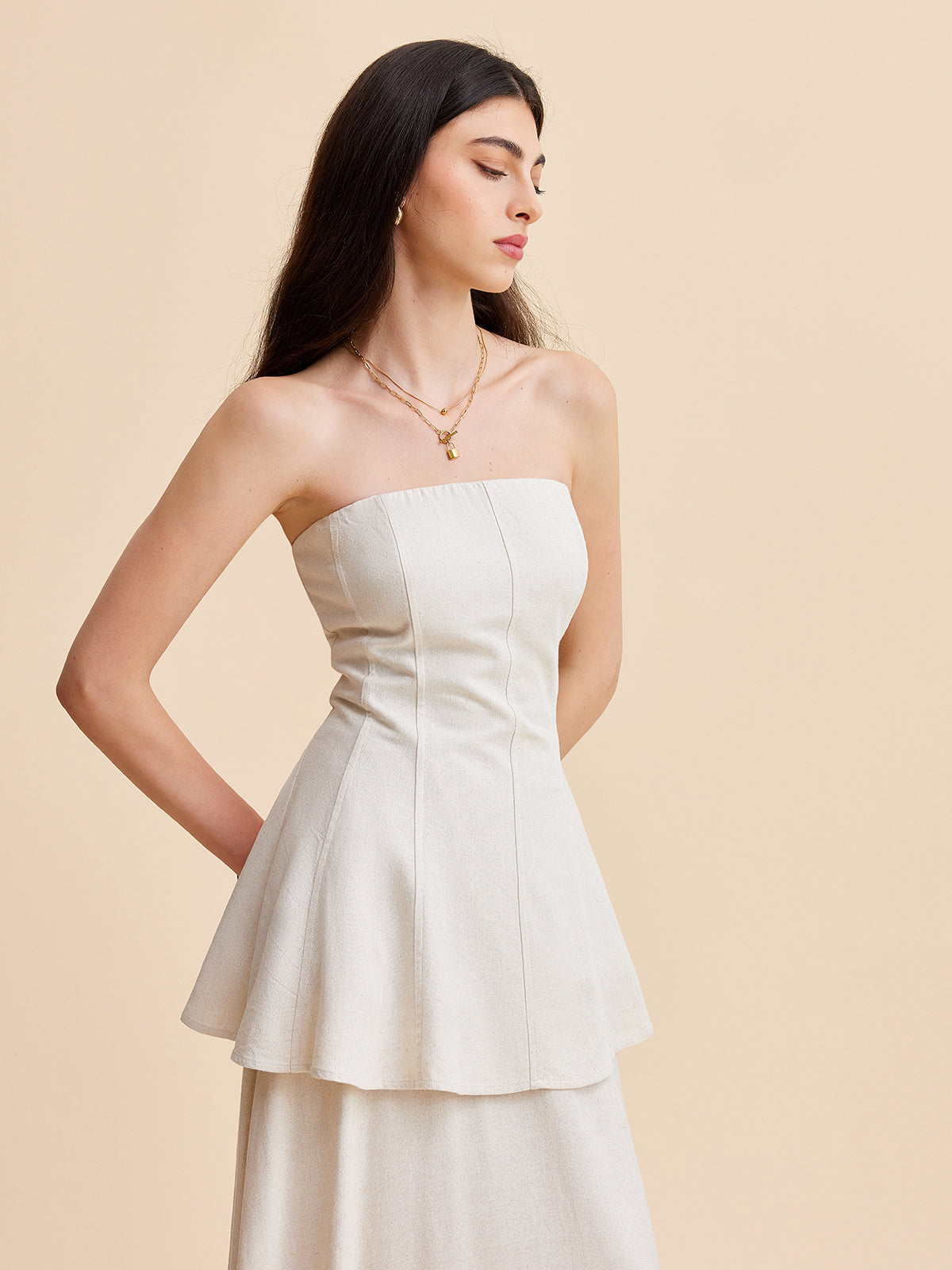 Askısız Peplum Bluz Ve Uçuşan Etek Takımı