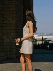 Cep Detaylı Düğmeli Keten Elbise