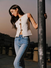 Kabuk Düğmeli Detaylı Kolsuz Üst