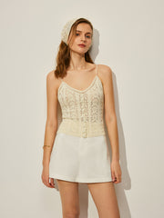 Dekoratif Düğmeli Tığ Örgü Yelek