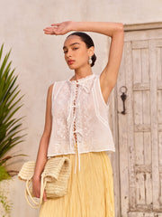 Kravat Yakalı Nakışlı Dantel Bluz