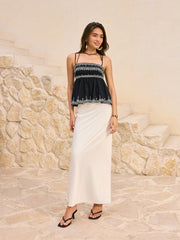 İşlemeli Volanlı Bluz