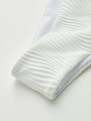 Dokulu Bikini Takımı