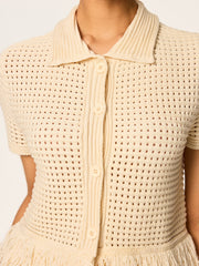 Püsküllü fileli kısa kollu gömlek