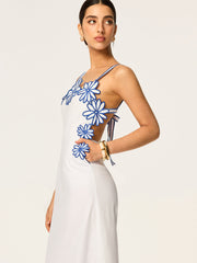 Arka Fiyonklu Çiçek Nakışlı Maxi Elbise