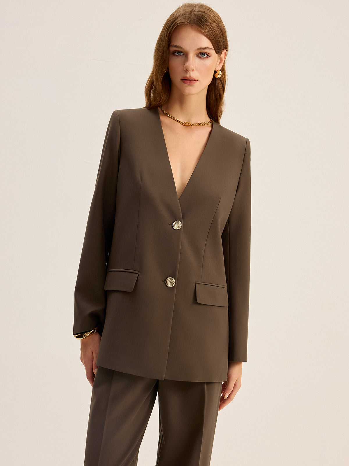 V-Yaka Düğmeli Ceket