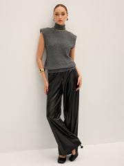 Kolsuz Yüksek Yaka Triko Yelek