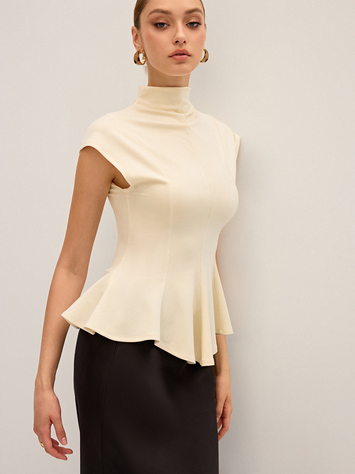 Balıkçı Yaka Kısa Kollu Peplum Üst