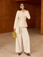 Asimetrik Kemerli Ceket