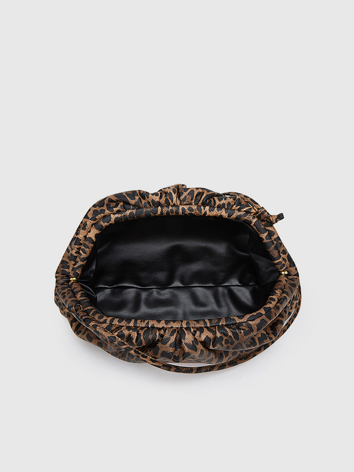 Leopar Desenli Kırışık Bulut Çantası